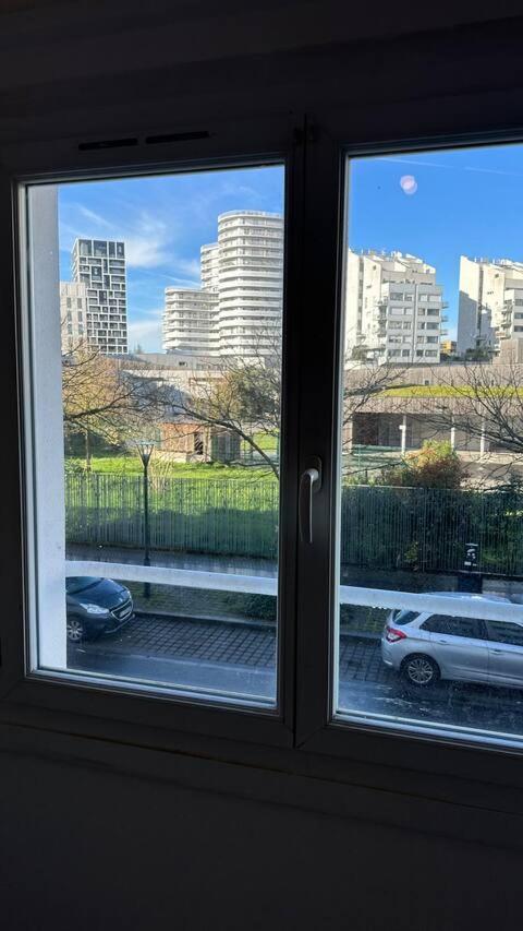 Le Bord De La Loire - Chambre Avec Salle De Bains Commune 南特 外观 照片